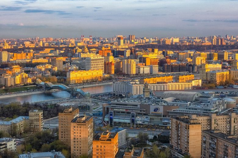 Как проверить портфолио и репутацию бюро?