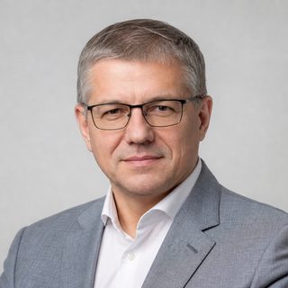 Денис Морозов