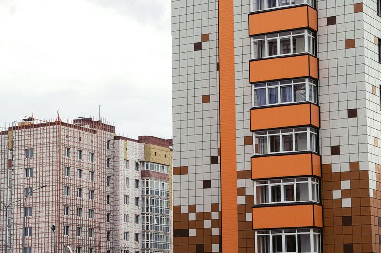 Особенности выбора метлахской плитки для квартиры в сталинской высотке