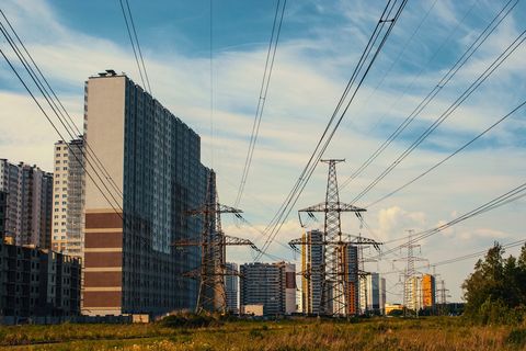 Почему умный дом в ЖК «Нормандия» требует отдельного проекта электрики?