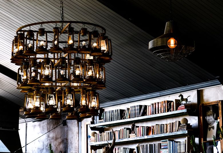 Как защитить книги от выцветания: ультрафиолет и спектр?
