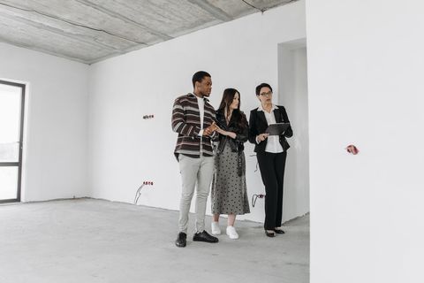 Сколько стоит приёмка квартиры с экспертом в Москве в 2026 году