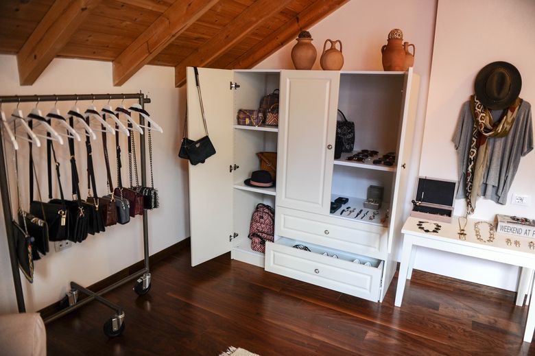 Как спланировать маршрут движения: спальня - гардеробная - санузел?