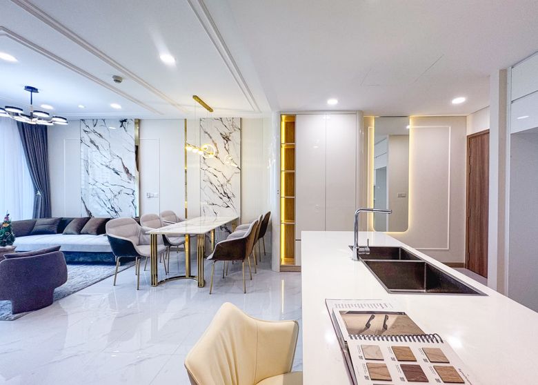 1. Heshi Design