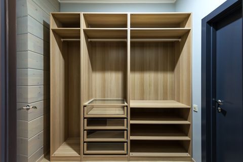 Почему кухонный остров и гардеробная - самые сложные столярные изделия